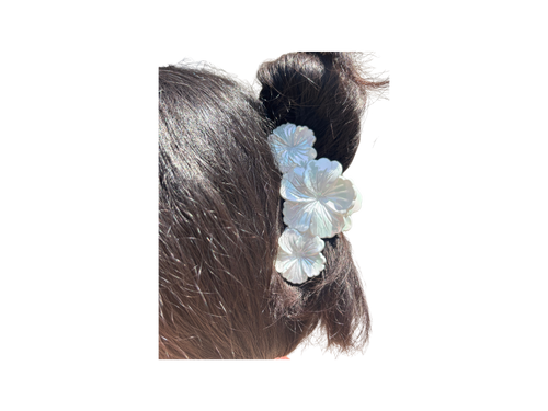 Flower Hair Claw Clip – Iridescent Floral Hair Clip, Pearl Finish Hair Claw, Korean Style Hair Accessory,